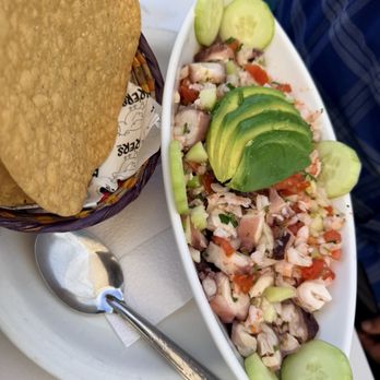 Playa Delfin - Seafood Near Me - Puerto Nuevo, BCN
