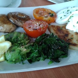 The Secret Garden - Vegetarian brunch with avocado, spinach, mushrooms. Yum!