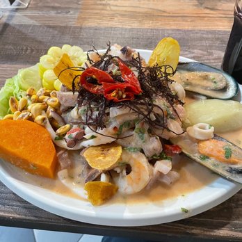 Se Salio el Pollo 2 - Ceviche mixto - Peruvian Near Me - Roselle Park, New Jersey Se Salio el Pollo 2 - Ceviche mixto - Peruvian Near Me - Roselle Park, New Jersey