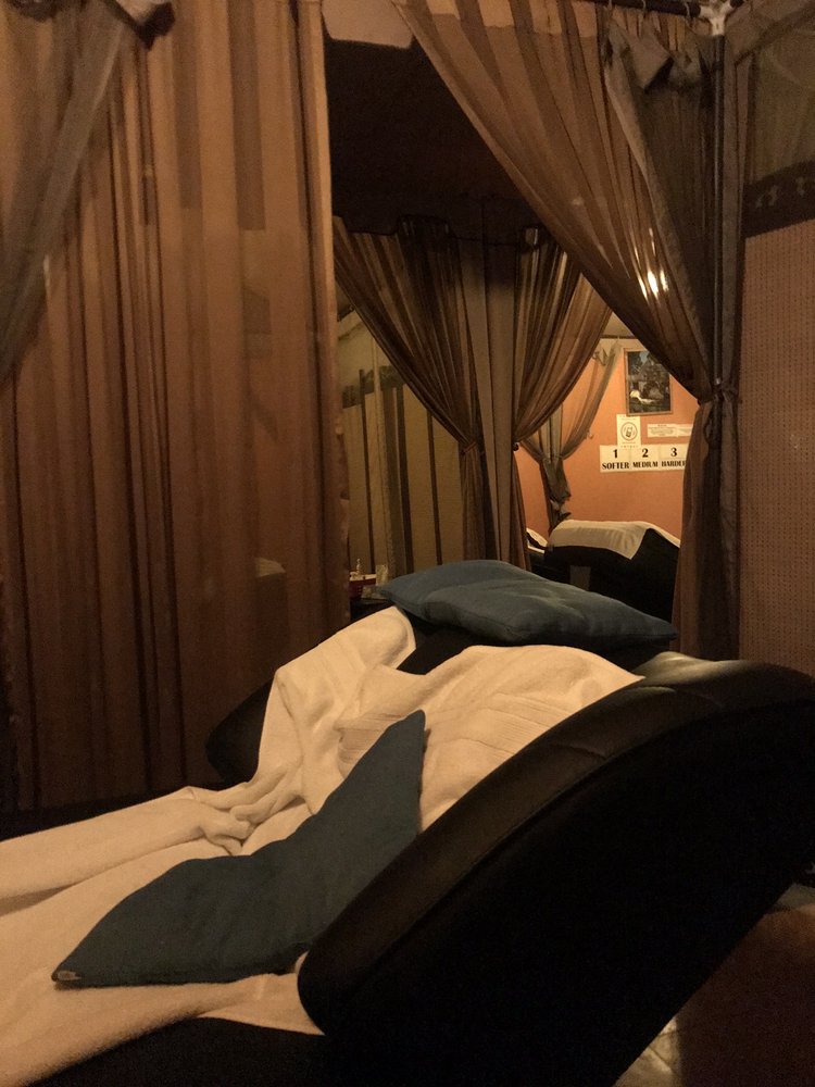 FOOT REFLEXOLOGY 32 Photos & 123 Reviews 5610 Stockdale Hwy