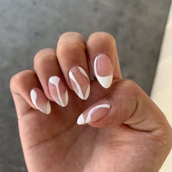 Ara Spa - acrylic nails - Nail Salons Near Me - Davis, California