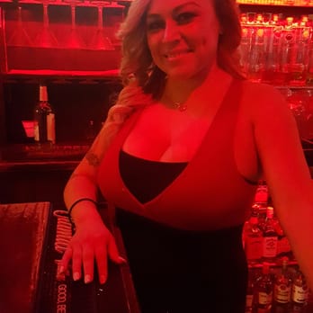 Bottoms Up Bar - Karaoke Near Me - Bellflower, California Bottoms Up Bar - Karaoke Near Me - Bellflower, California
