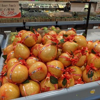 Galleria Supermarket - Pomelos - International Grocery Near Me - Toronto, Ontario