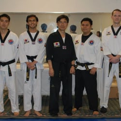 Lee's Tae Kwon Do
