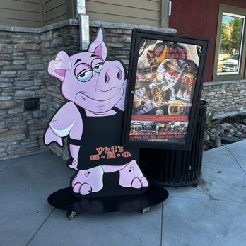 Phil's BBQ - Barbeque Near Me - Temecula, California