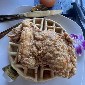 B Spot Nola - Chicken & Bad Chick 'N Waffle - Soul Food Near Me - New Orleans, Louisiana