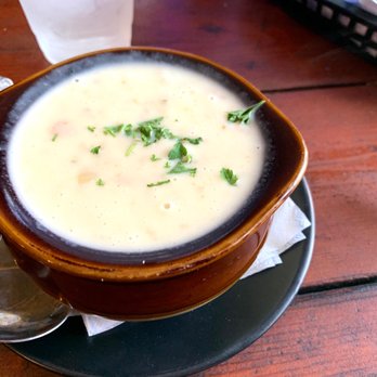 Brewski's - Steamy: New England Clam Chowder- Sans Bacon. Awesome! - Bars Near Me - Bronx, New York