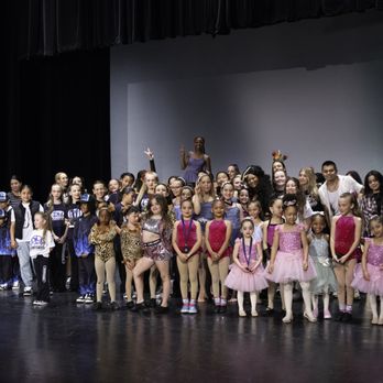 Studio de Danse Pure Motion Dance Studio - Year End Recital - Dance Schools Near Me - Dorval, Quebec Studio de Danse Pure Motion Dance Studio - Year End Recital - Dance Schools Near Me - Dorval, Quebec