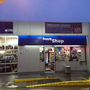 Dravus St 76 - Gas Stations Near Me - Seattle, Washington Dravus St 76 - Gas Stations Near Me - Seattle, Washington