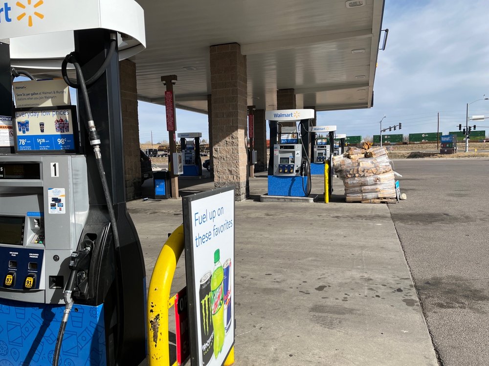 WALMART FUEL STATION Updated October 2024 580 Livingston Ave