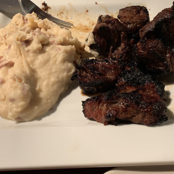 Frank's Steak House - Steak tips and mashed. - Steakhouses Near Me - Cambridge, Massachusetts