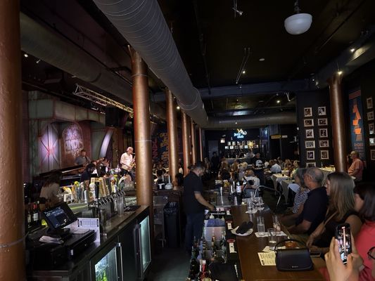 Andy's Jazz Club & Restaurant by null