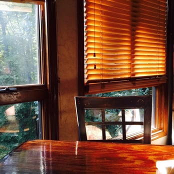 Log Cabin Inn - American Near Me - Harmony, Pennsylvania