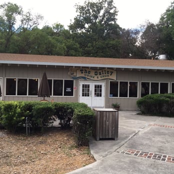 Weeki Wachee Springs - Restaurant - Amusement Parks Near Me - Spring Hill, Florida Weeki Wachee Springs - Restaurant - Amusement Parks Near Me - Spring Hill, Florida