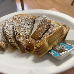 Robin's Downtown Cafe - French toast