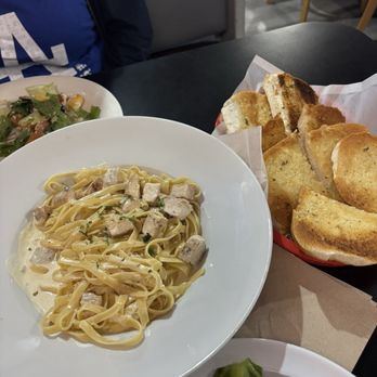 So Cal Pizza - Chicken Alfredo Pasta Single - Pizza Near Me - Norwalk, California