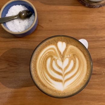 Between Cafe & Eatery - Cafes Near Me - Auckland, AUK