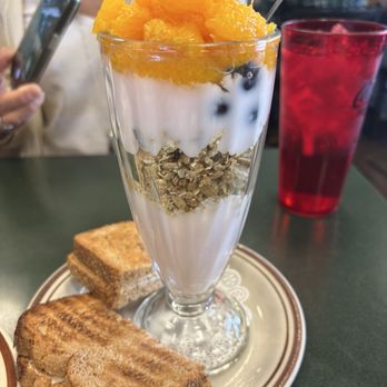 Egg & I - Fruit Works Parfait - Breakfast & Brunch Near Me - Las Vegas, Nevada Egg & I - Fruit Works Parfait - Breakfast & Brunch Near Me - Las Vegas, Nevada