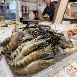 Paul's Seafood Market - The freshest shrimp