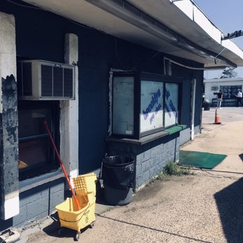 Aviator Golf Center - Mini Golf Near Me - Brooklyn, New York