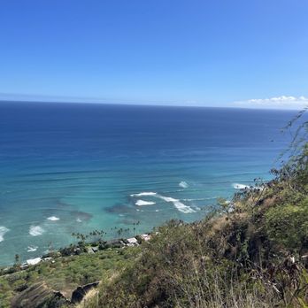 Diamond Head State Monument - Parks Near Me - Honolulu, Hawaii