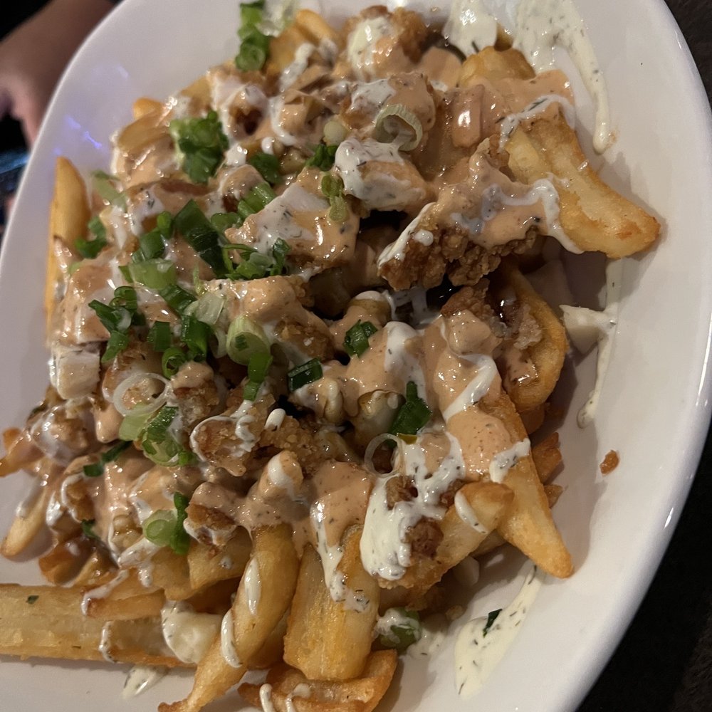 St. Louis Bar & Grill - Chicken Wings Near Me - Toronto, Ontario St. Louis Bar & Grill - Chicken Wings Near Me - Toronto, Ontario