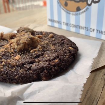Schmackary's - The Candy Bar Cookie - Desserts Near Me - New York, New York