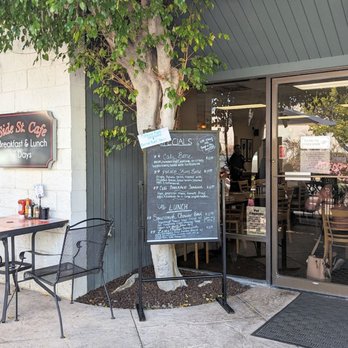 Side Street Cafe - Front of restaurant - Breakfast & Brunch Near Me - Newbury Park, California Side Street Cafe - Front of restaurant - Breakfast & Brunch Near Me - Newbury Park, California