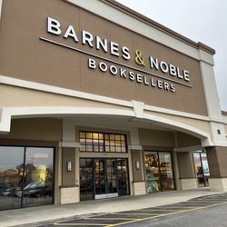 Barnes & Noble Booksellers