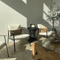 JP Studio - Waiting area