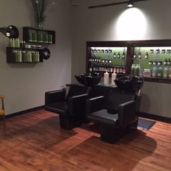 Rock "n" Rollers Salon