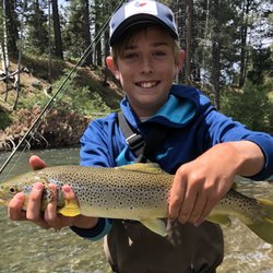Big Fly Guide Service - Tyler scores on a dry!!