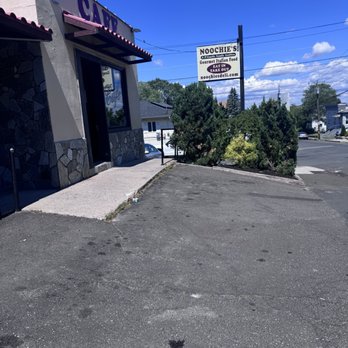Noochie’s Deli & Cafe - Outside - Delis Near Me - Waterbury, Connecticut Noochie’s Deli & Cafe - Outside - Delis Near Me - Waterbury, Connecticut