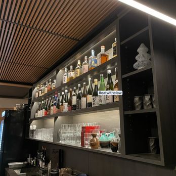 Omai Restaurant - Inside - Japanese Near Me - Toronto, Ontario