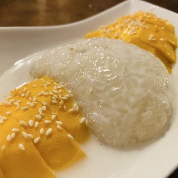 Pho Chateau - Mango sticky rice - Vietnamese Near Me - Lorton, Virginia