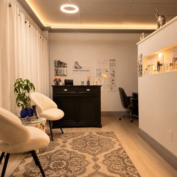 Isarat's Men's Spa - "Welcoming reception area at ISARAT'S Men's Spa, providing a clean, comfortable and relaxing experience from the moment you arrive." - Massage Therapy Near Me - Wilton Manors, Florida Isarat's Men's Spa - "Welcoming reception area at ISARAT'S Men's Spa, providing a clean, comfortable and relaxing experience from the moment you arrive." - Massage Therapy Near Me - Wilton Manors, Florida