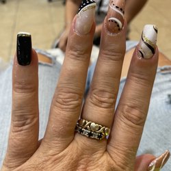 VS Nails - Nails