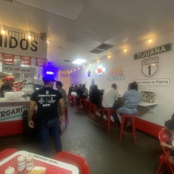 Tacos Frontera - Sitting area - Tacos Near Me - Houston, Texas Tacos Frontera - Sitting area - Tacos Near Me - Houston, Texas