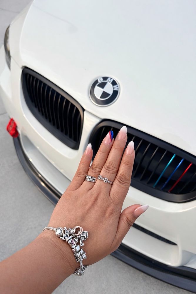 Atelier Nails Logo
