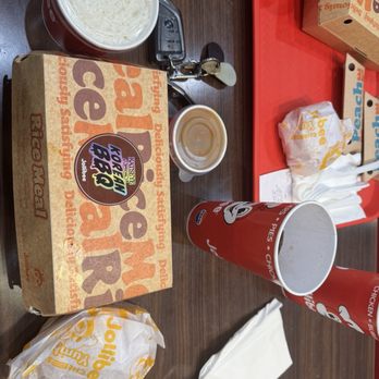 Jollibee - Fast Food Near Me - Milpitas, California