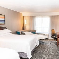 Courtyard by Marriott Bloomington