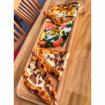 Pizza-Pide - Pizza Near Me - Toronto, Ontario Pizza-Pide - Pizza Near Me - Toronto, Ontario