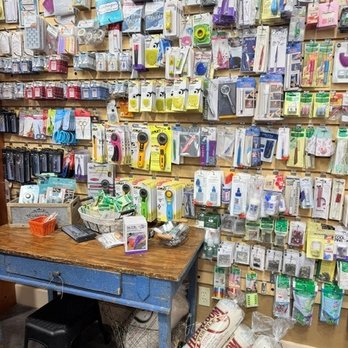 Fabric Frenzy - Fabric Stores Near Me - Wimberley, Texas Fabric Frenzy - Fabric Stores Near Me - Wimberley, Texas
