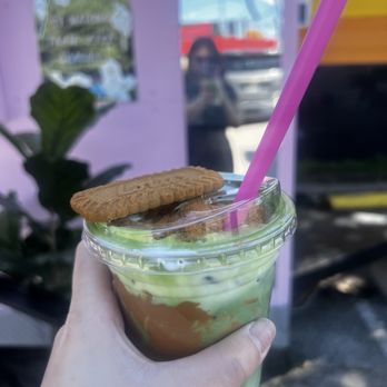 Chic Chic Cafe - Cookie Butter Cloud Matcha - Acai Bowls Near Me - Austin, Texas Chic Chic Cafe - Cookie Butter Cloud Matcha - Acai Bowls Near Me - Austin, Texas