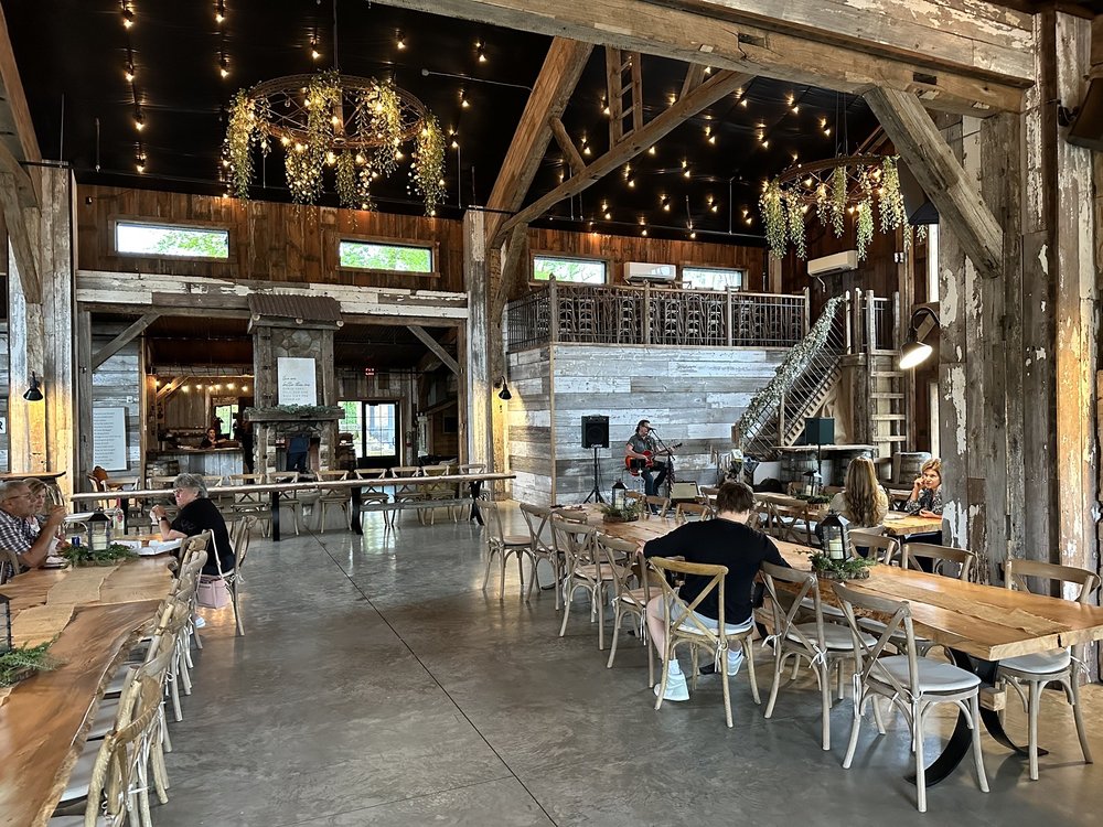 THE PONDS VENUE Updated September 2024 10547 SW Manchester Ave, Beach City, Ohio Venues