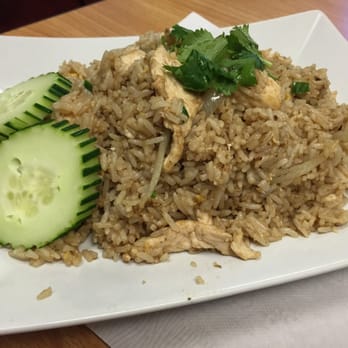Khun Moo Thai Kitchen - Chicken fried rice - Thai Near Me - Northridge, California
