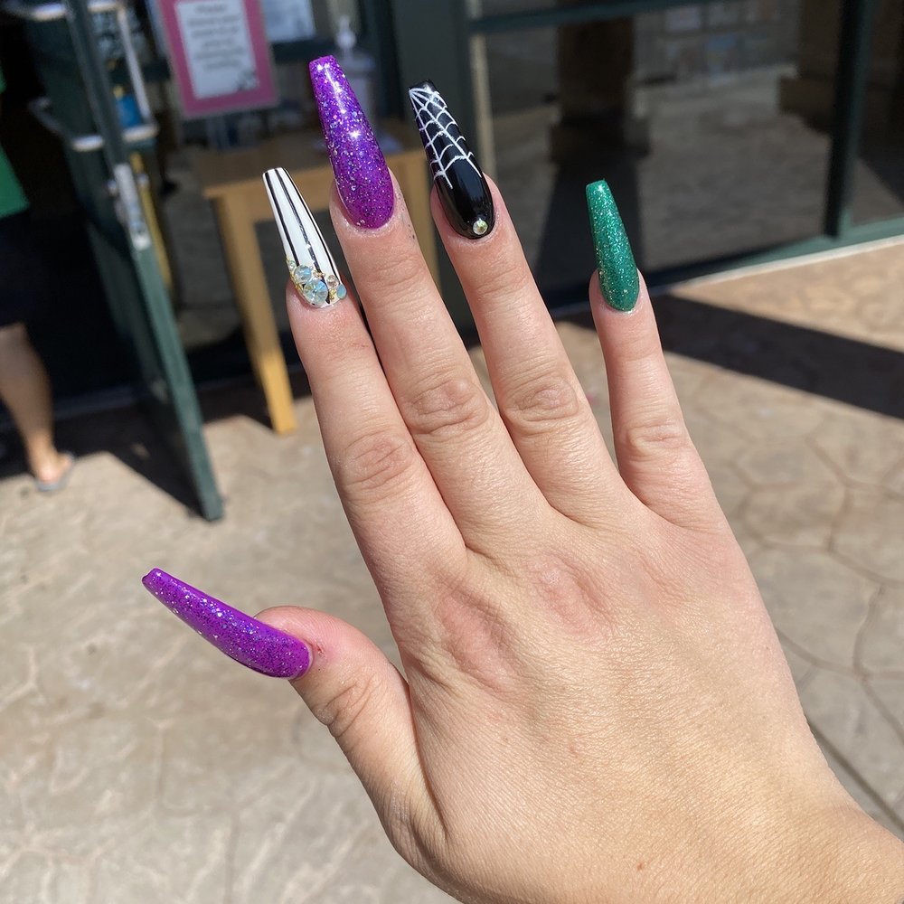 Ivy's Nails & Spa - Nail Salons Near Me - Temecula, California Ivy's Nails & Spa - Nail Salons Near Me - Temecula, California