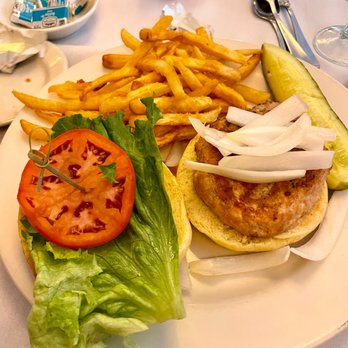 The Cranbury Inn - Turkey Burger - American Near Me - Cranbury, New Jersey