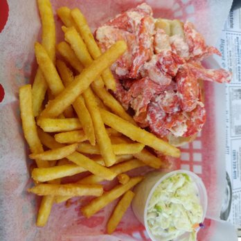 Eagles Nest Restaurant - Seafood Near Me - Brewer, Maine