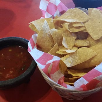 Fiesta Jalisco - Best chips and salsa since Don Pablos disappeared from the map. - Mexican Near Me - Columbus, Ohio